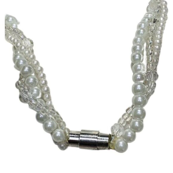 Vintage Twisted Braided Graduated White Faux Pearl Layered Beaded Necklace 17” - Picture 3 of 7